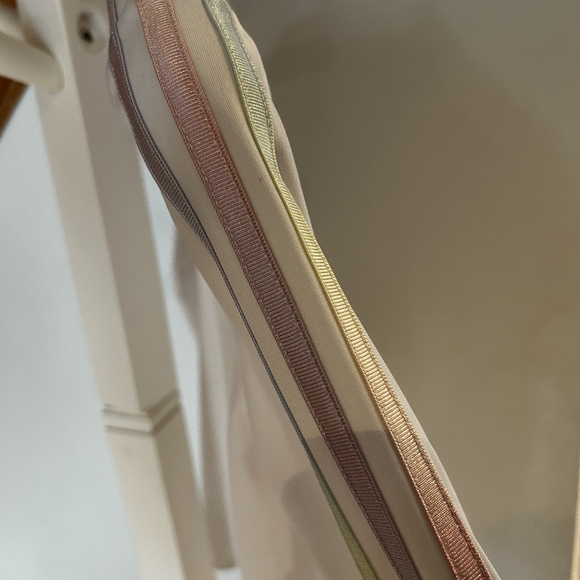 Adidas girls zip up jacket - Picture 4 of 4